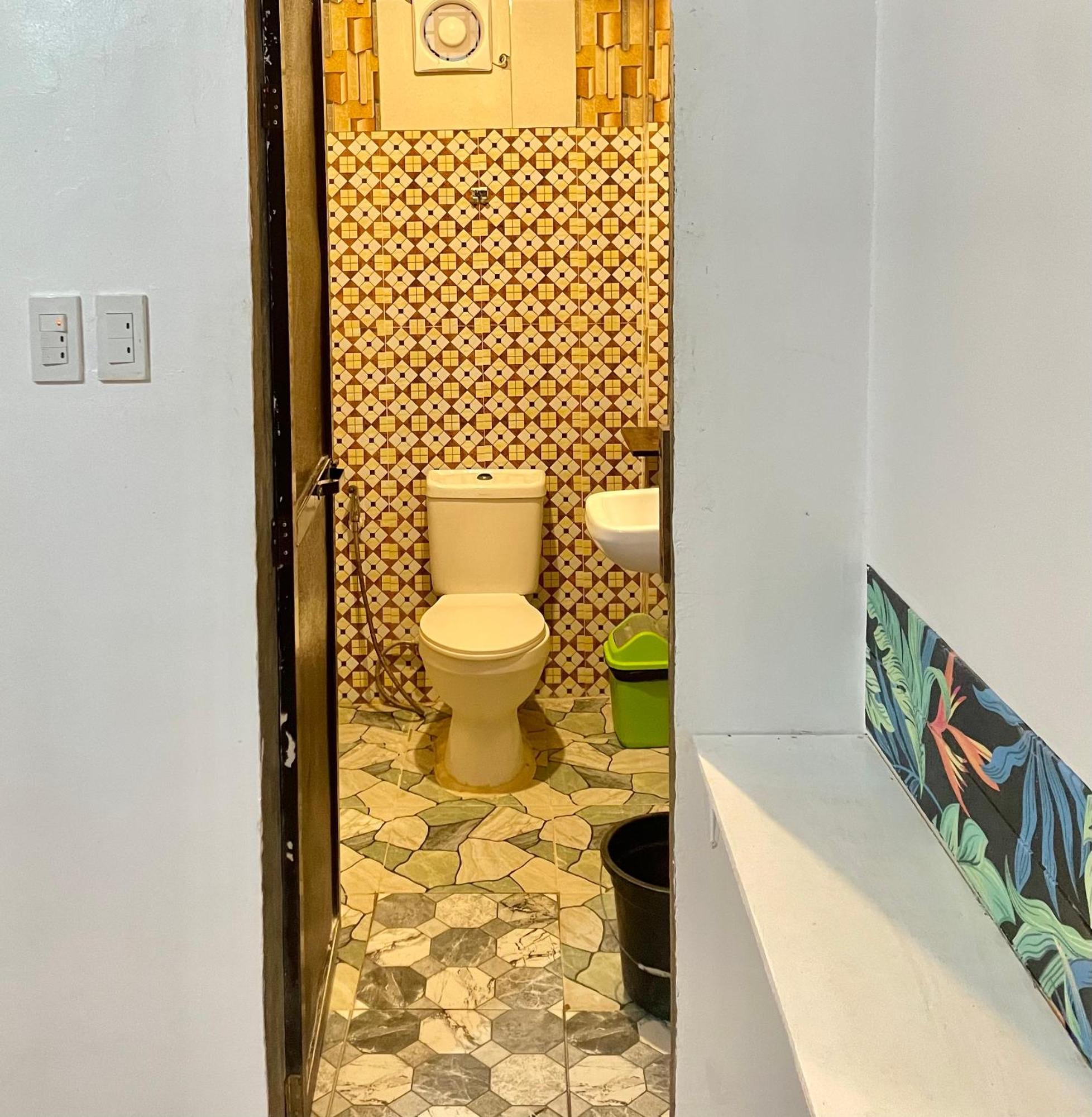 Precious Homestay -Suite Room Burgos  Exterior photo